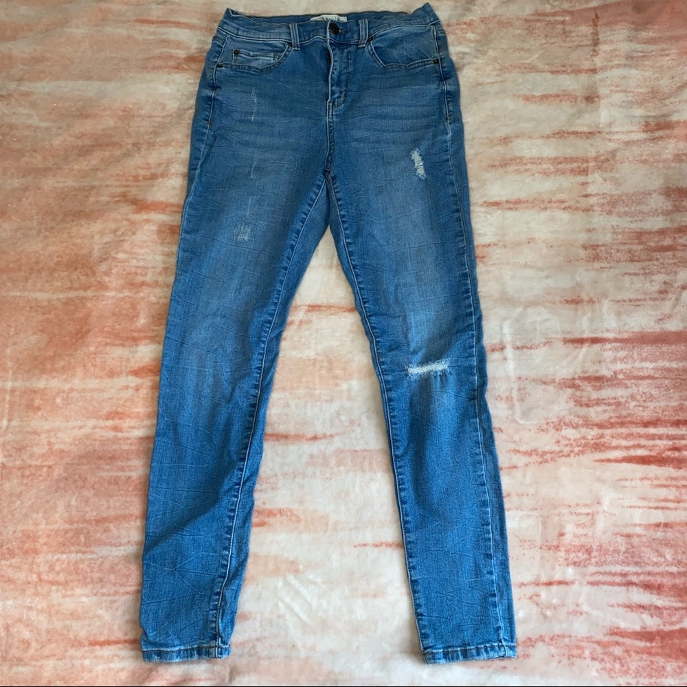 Light BlueHigh-Rise Jeans